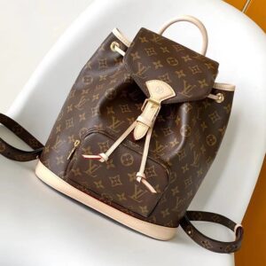 Home lv montsouris pm backpack monogram canvas brown 1