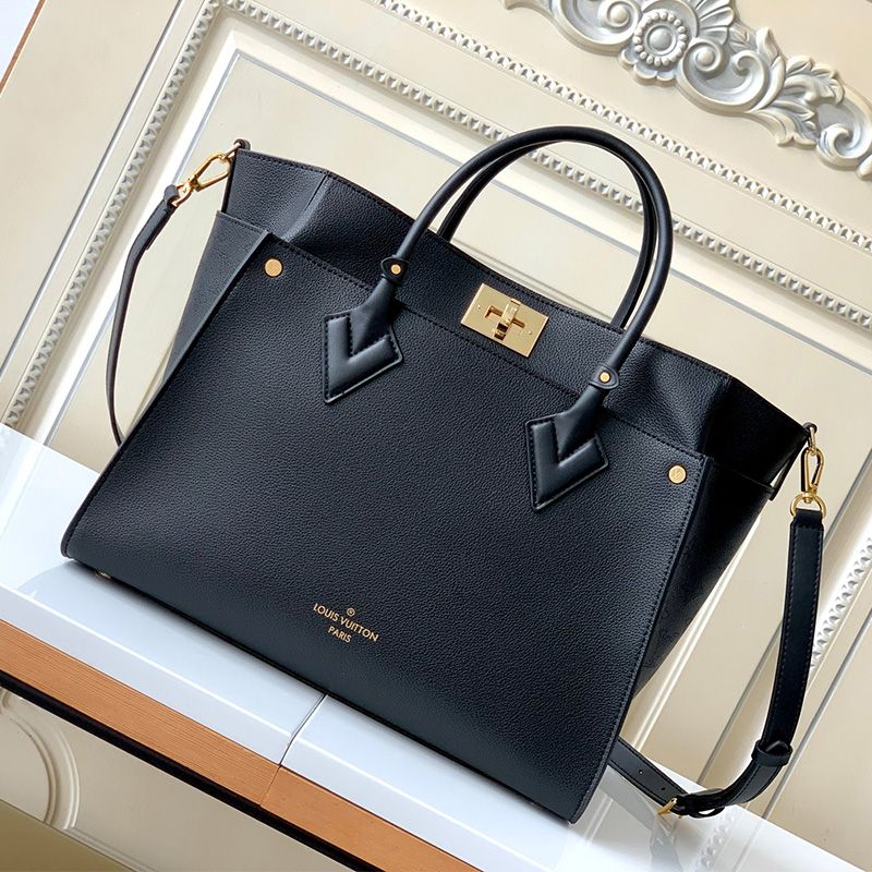 louis vuitton on my side mm tote in grained leather black louis vuitton on my side mm tote in grained leather black