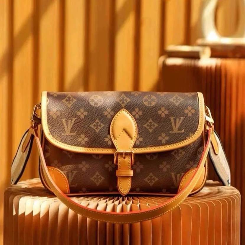 2026 LV Monogram Edit: How the Croissant and Tote Louis Vuitton Bags Evolved into Modern Luxury image